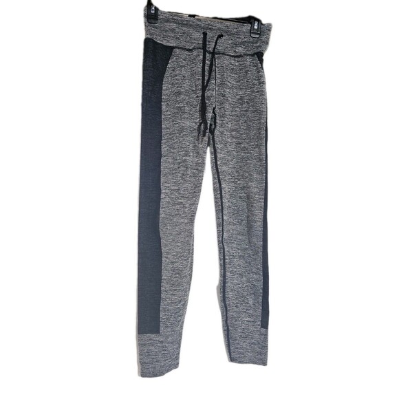 Victoria Secret Leggings PINK Active Ultimate  sz M Yoga Pant Gray Drawstring - Picture 2 of 5